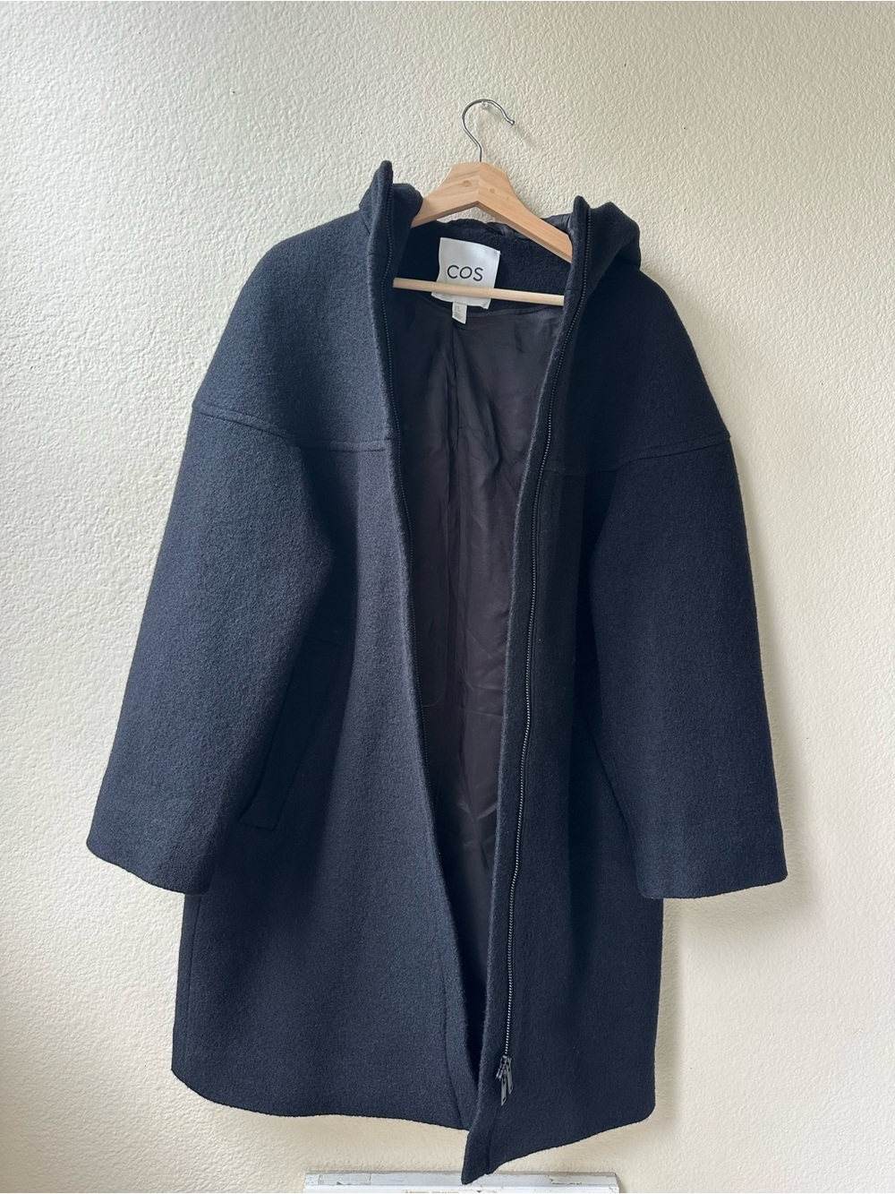 COS Hooded Wool Coat Black XS 100% Wool - Picture 3 of 11